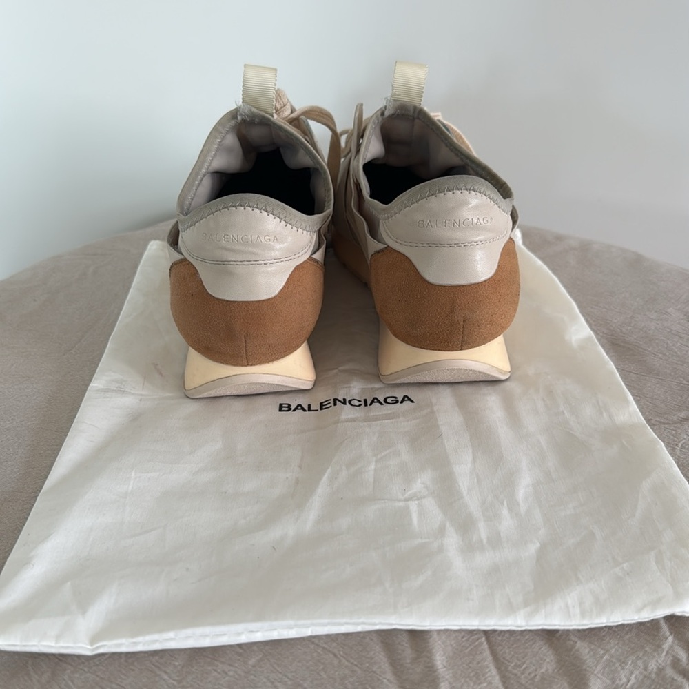 Balenciaga Cream and Gray Race Runner Sneakers - Picture 4 of 6